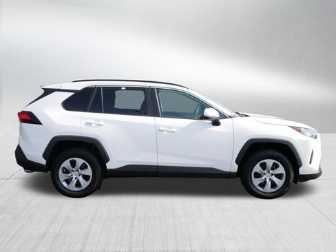 Certified 2021 Toyota RAV4 LE AWD/4WD image 8