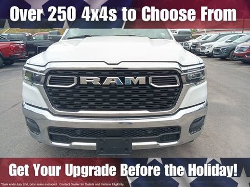 Used 2025 RAM 1500 Big Horn AWD/4WD image 10