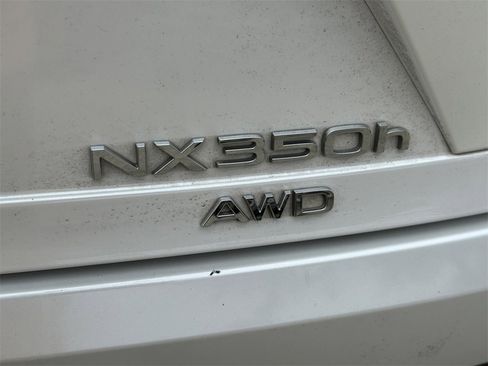 Used 2024 Lexus NX 300h AWD w/ Vision Package image 13
