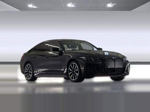 New 2026 BMW i4 eDrive40 w/ M Sport Package image 6