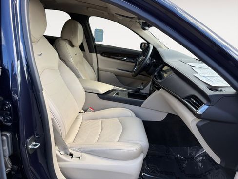Used 2017 Cadillac CT6 2.0T RWD image 19