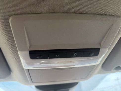 Used 2024 Nissan Sentra SR FWD image 25