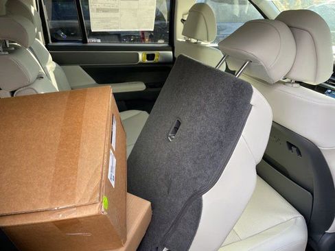 New 2026 Hyundai Santa Fe SEL image 11