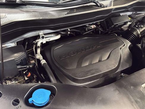 Used 2022 Honda Pilot Touring image 43