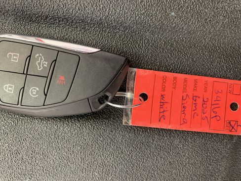 Used 2025 GMC Sierra 1500 SLT image 21