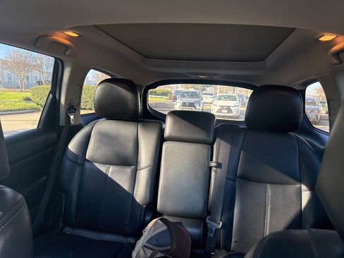 Used 2013 Nissan Pathfinder Platinum w/ Platinum Premium Pkg image 10