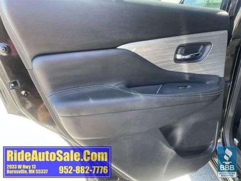 Used 2017 Nissan Murano SV AWD/4WD image 11