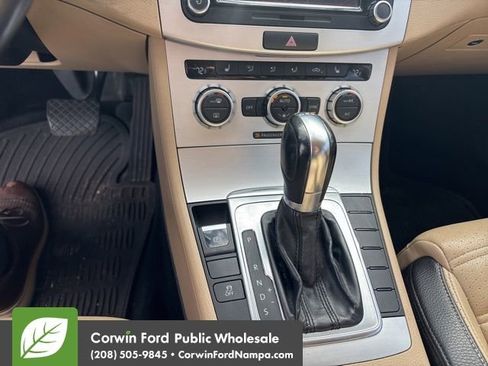 Used 2013 Volkswagen CC R-Line FWD image 12