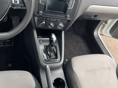 Used 2017 Volkswagen Jetta S FWD image 29