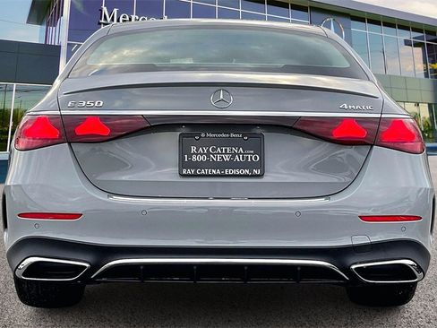 New 2026 Mercedes-Benz E 350 4MATIC Sedan image 4