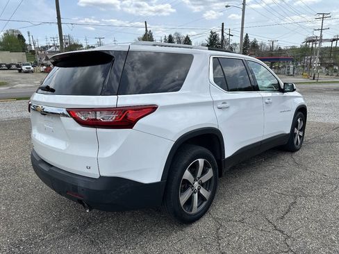 Used 2018 Chevrolet Traverse LT AWD/4WD image 3