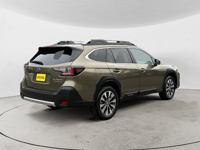 Used 2024 Subaru Outback Touring XT AWD/4WD image 5
