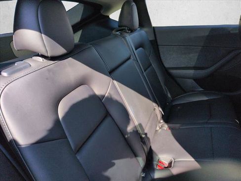 Used 2023 Tesla Model Y Long Range image 20