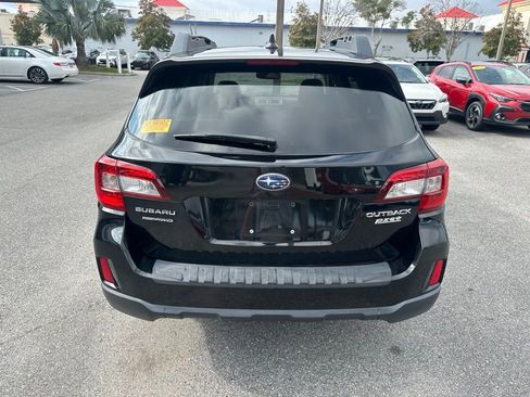 Used 2017 Subaru Outback 2.5i Limited w/ Popular Package #5 image 6