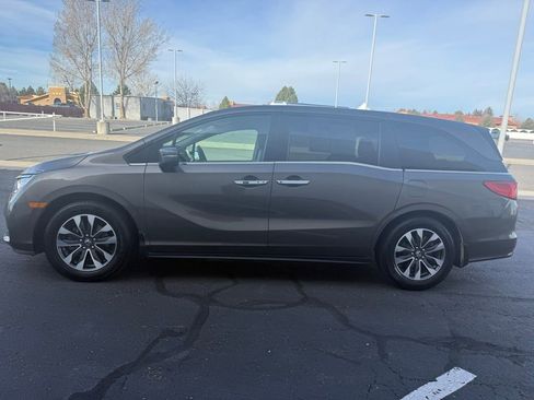 Used 2022 Honda Odyssey EX-L image 9