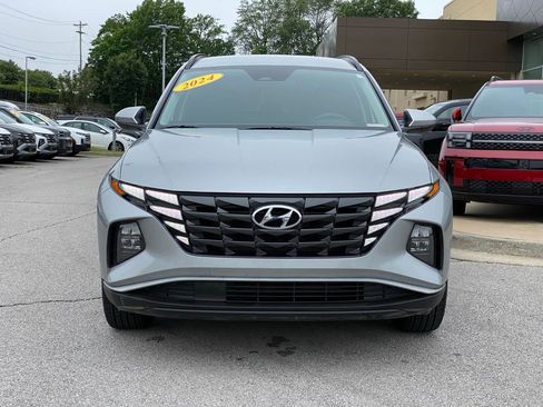 Used 2024 Hyundai Tucson SEL FWD image 2