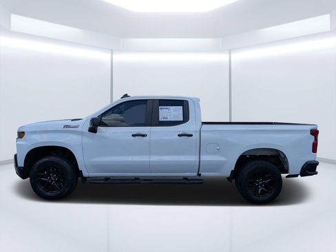 Used 2020 Chevrolet Silverado 1500 Custom Trail Boss w/ Custom Convenience Package AWD/4WD image 5