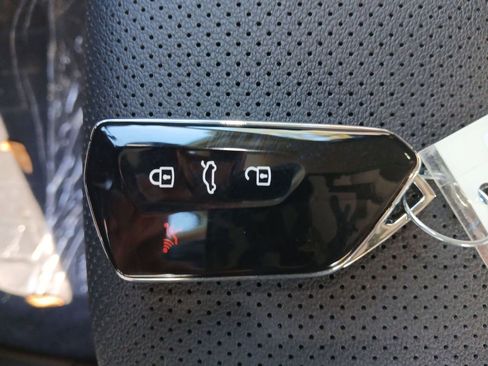 New 2026 Volkswagen Atlas SE image 27