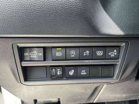 New 2026 Toyota Tundra SR5 AWD/4WD image 30