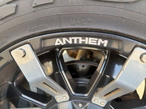 Used 2016 Chevrolet Silverado 1500 LTZ Z71 w/ LTZ Plus Package image 11