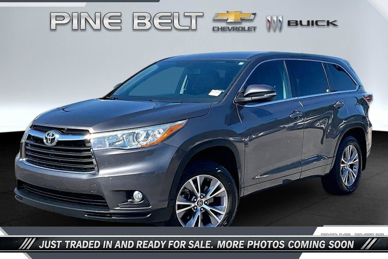 Used 2016 Toyota Highlander Plus AWD/4WD image 10