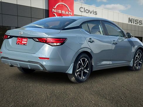New 2025 Nissan Sentra SV image 3