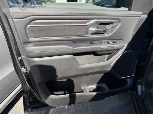 Used 2026 RAM 1500 Laramie AWD/4WD image 17