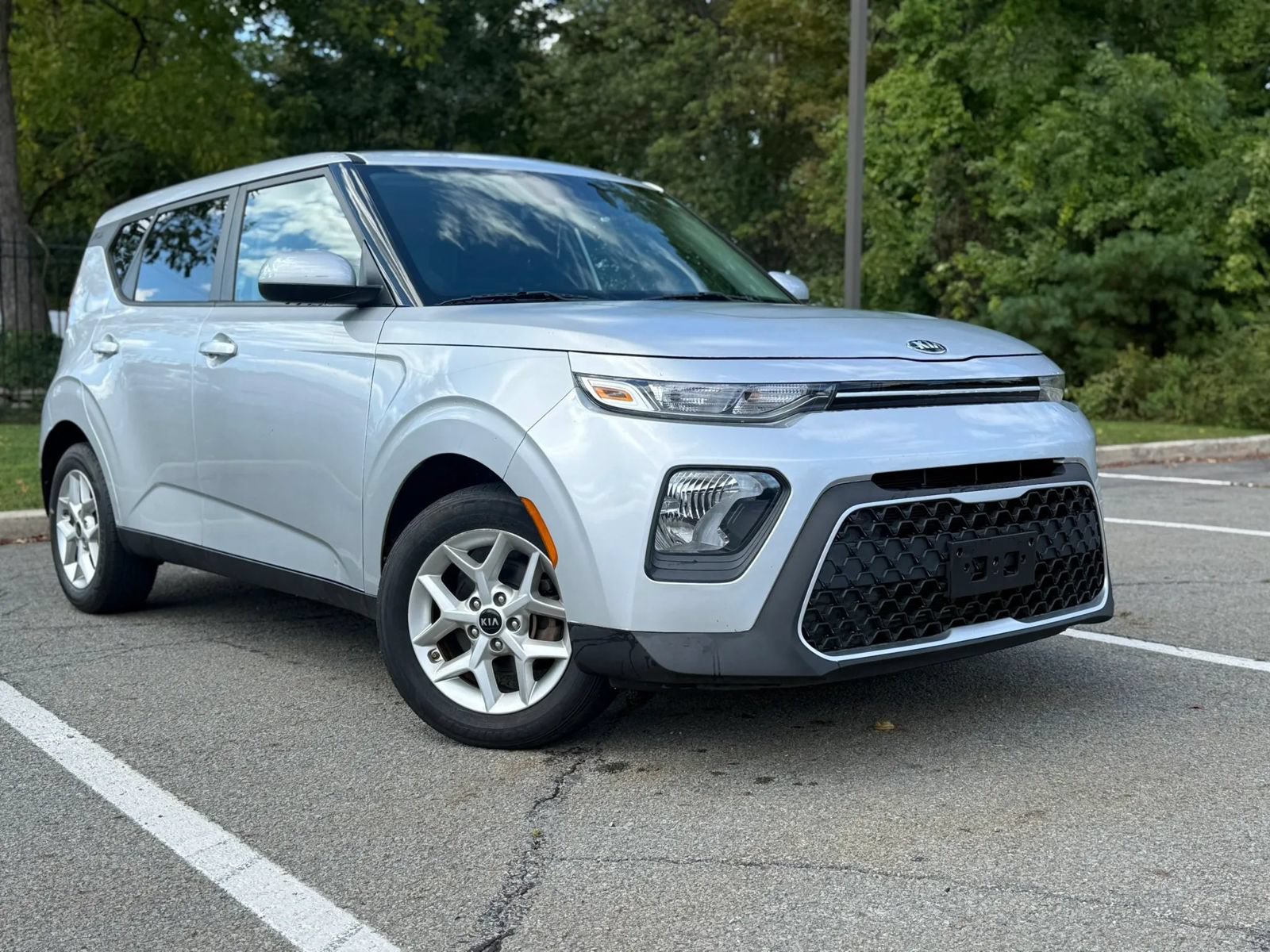 Used 2021 Kia Soul S FWD image 1