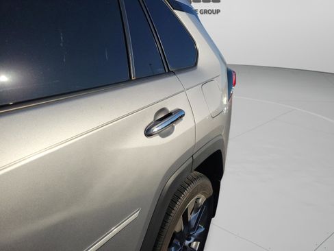 Used 2021 Toyota RAV4 Limited FWD image 26