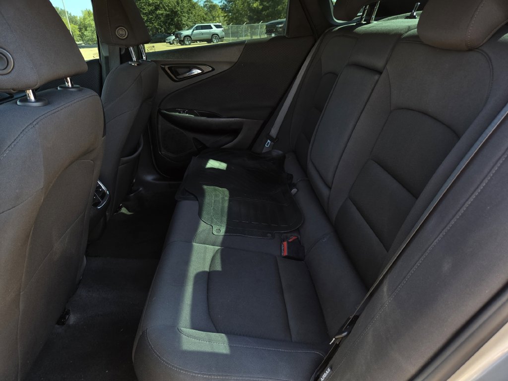 Used 2023 Chevrolet Malibu LT w/ Driver Confidence Package FWD image 19