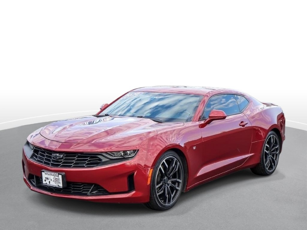 Used 2020 Chevrolet Camaro LT w/ RS Package RWD image 3