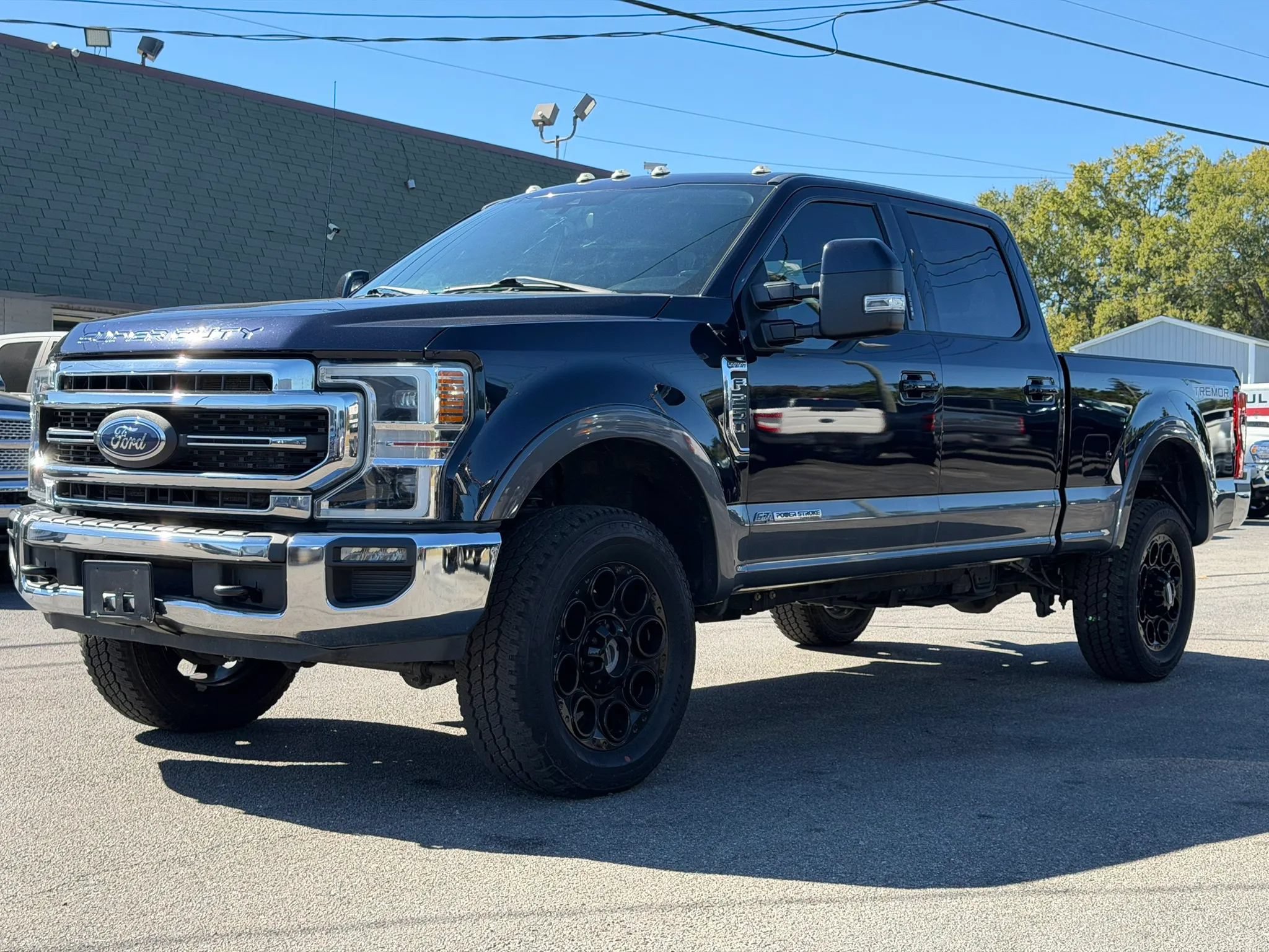 Used 2021 Ford F250 Lariat w/ Tremor Off-Road Package AWD/4WD image 9