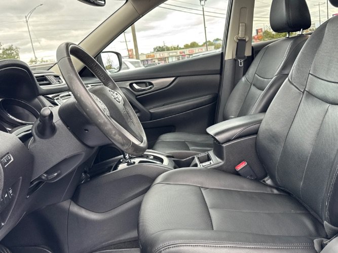 Used 2014 Nissan Rogue SL w/ SL Premium Package AWD/4WD image 19