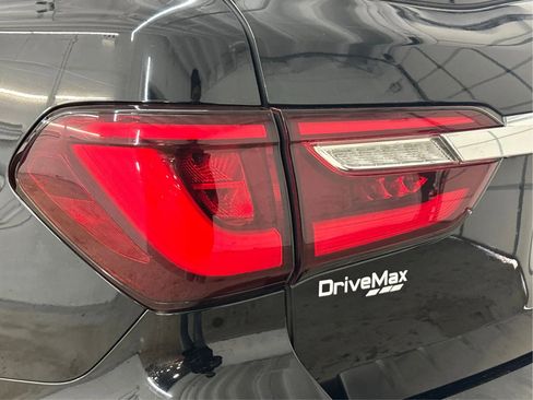 Used 2019 INFINITI QX80 Luxe image 35