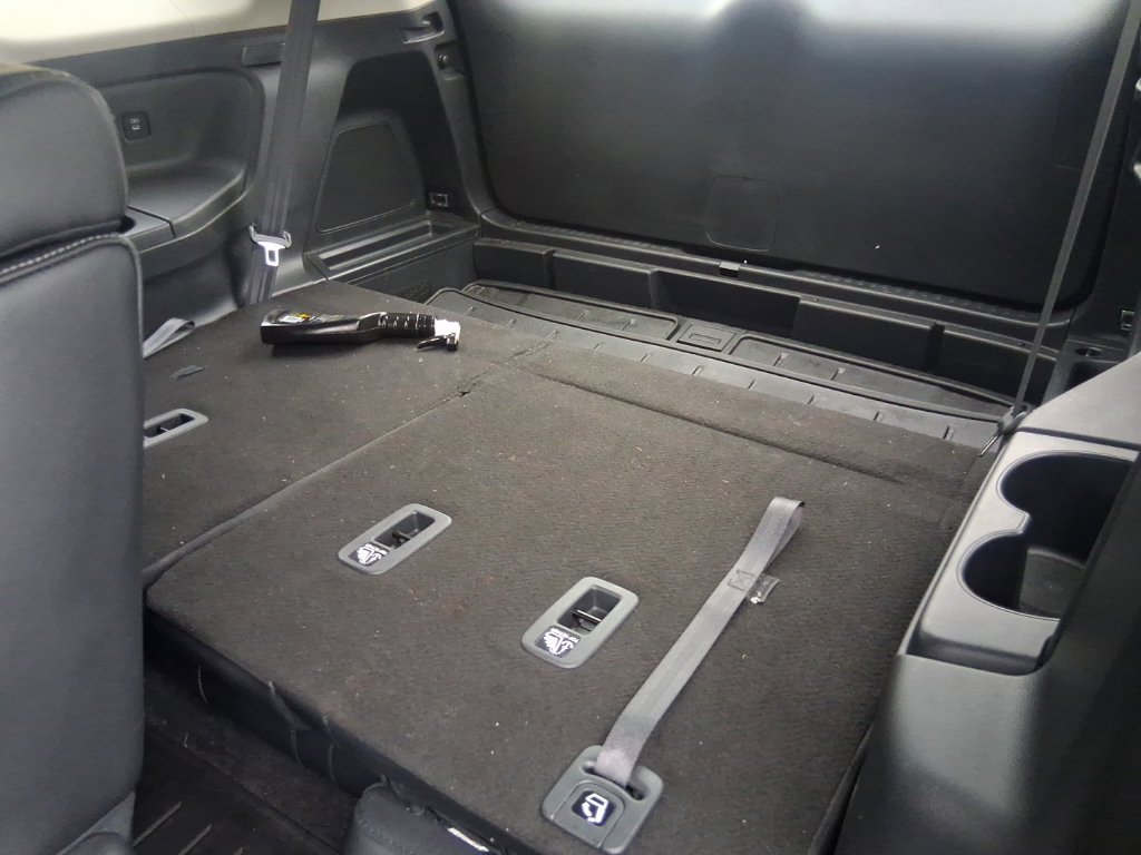 Used 2025 Honda Pilot EX-L image 16