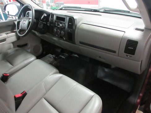 Used 2013 GMC Sierra 1500 W/T image 17