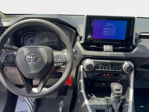 Certified 2023 Toyota RAV4 LE AWD/4WD image 10