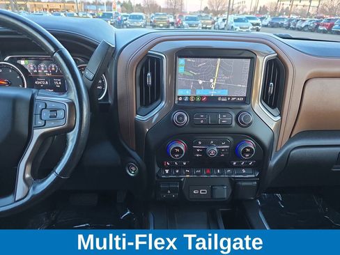 Used 2022 Chevrolet Silverado 3500 High Country w/ Z71 Off-Road Package image 18