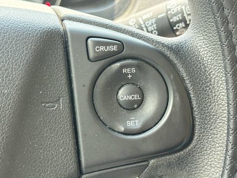 Used 2013 Honda CR-V LX image 29