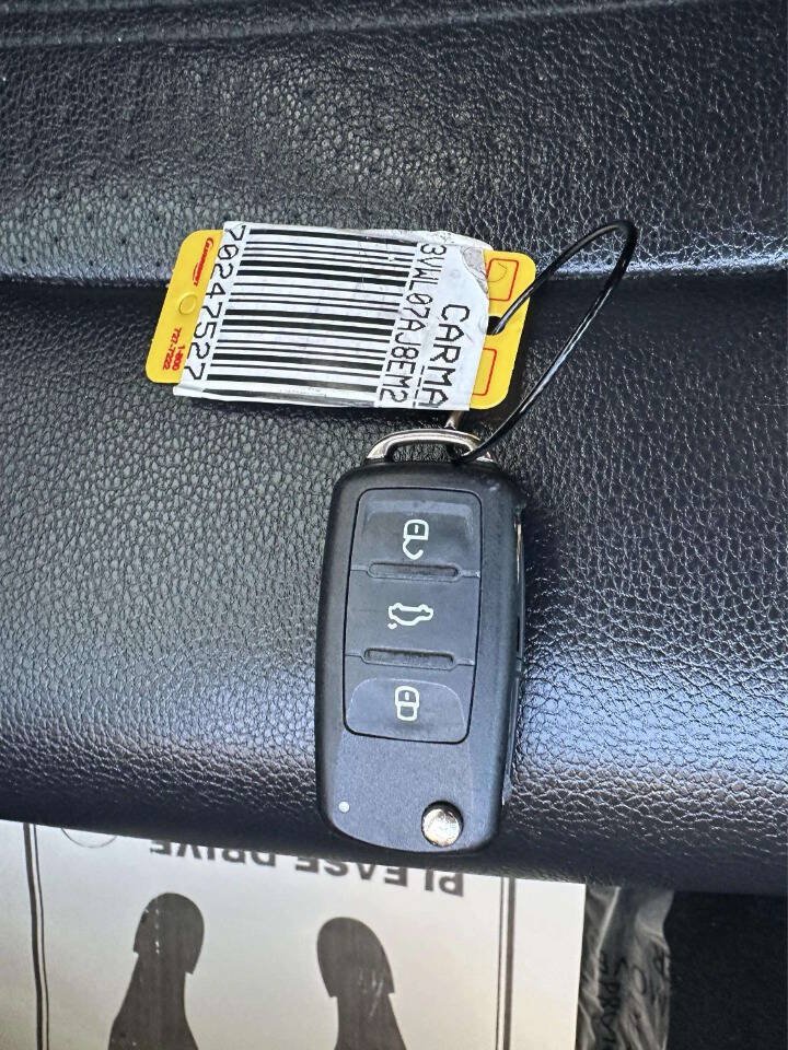 Used 2014 Volkswagen Jetta SEL FWD image 12