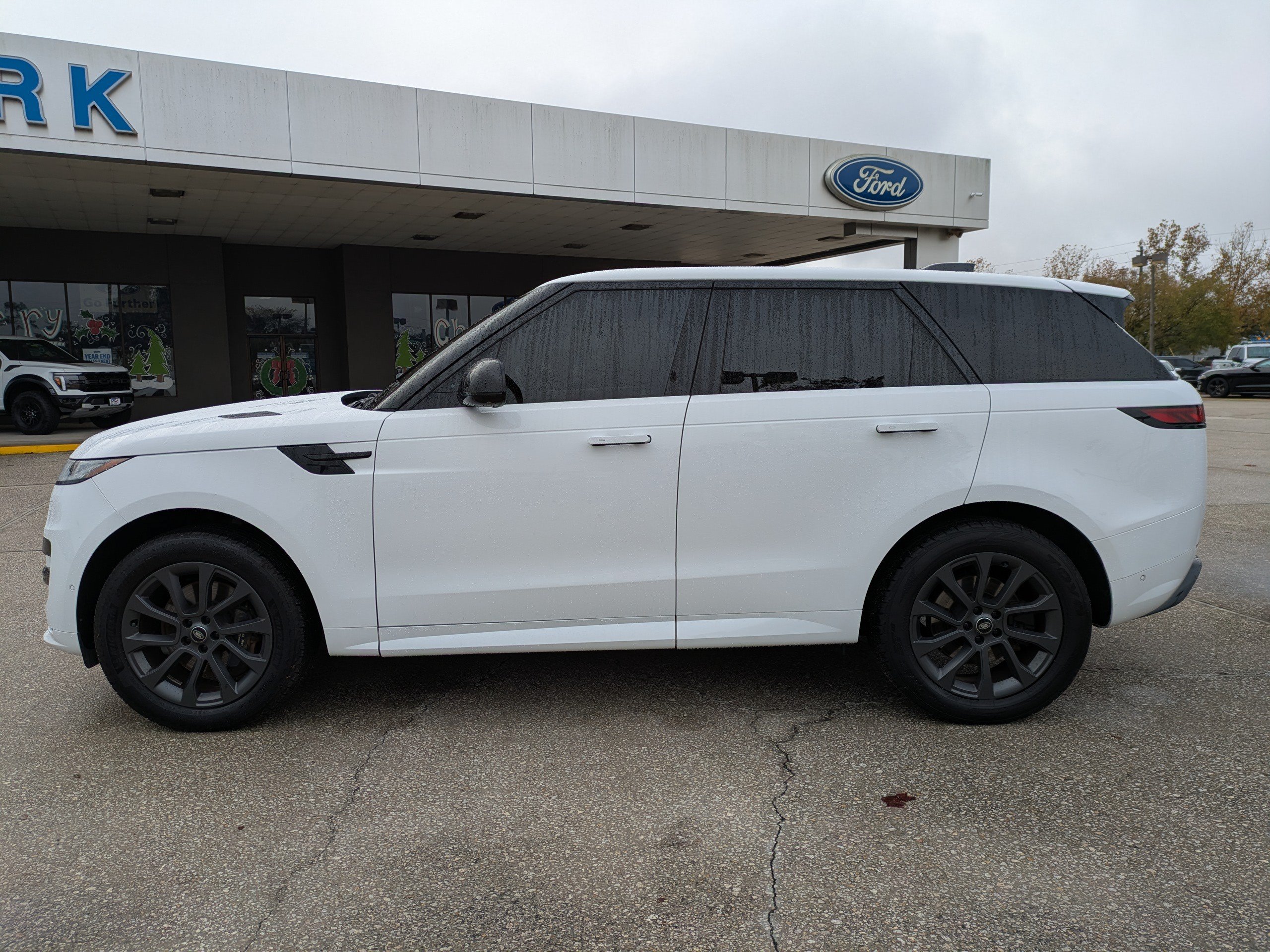 Used 2024 Land Rover Range Rover Sport Dynamic SE AWD/4WD image 7