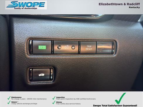 Used 2024 Nissan Sentra SR FWD image 22
