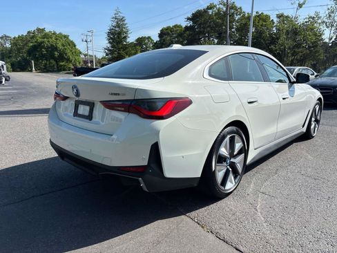 Used 2023 BMW i4 eDrive35 w/ Premium Package RWD image 3