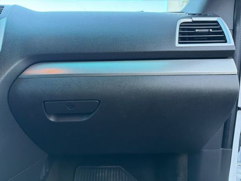 Used 2013 Ford Explorer Sport image 9