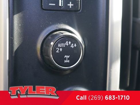 Used 2018 GMC Sierra 1500 SLE w/ SLE Value Package AWD/4WD image 26