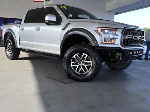 Used 2018 Ford F150 Raptor w/ Equipment Group 802A Luxury image 3
