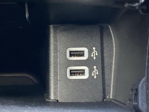 Used 2016 Ford Edge SEL w/ Equipment Group 201A image 23