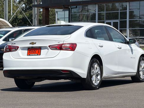 Used 2020 Chevrolet Malibu LT FWD image 5