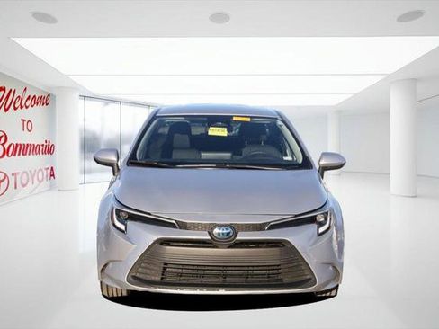 Certified 2024 Toyota Corolla LE image 4