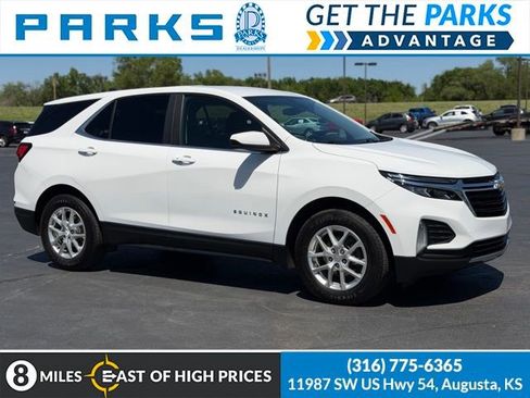 Used 2022 Chevrolet Equinox LT w/ Driver Convenience Package image 1